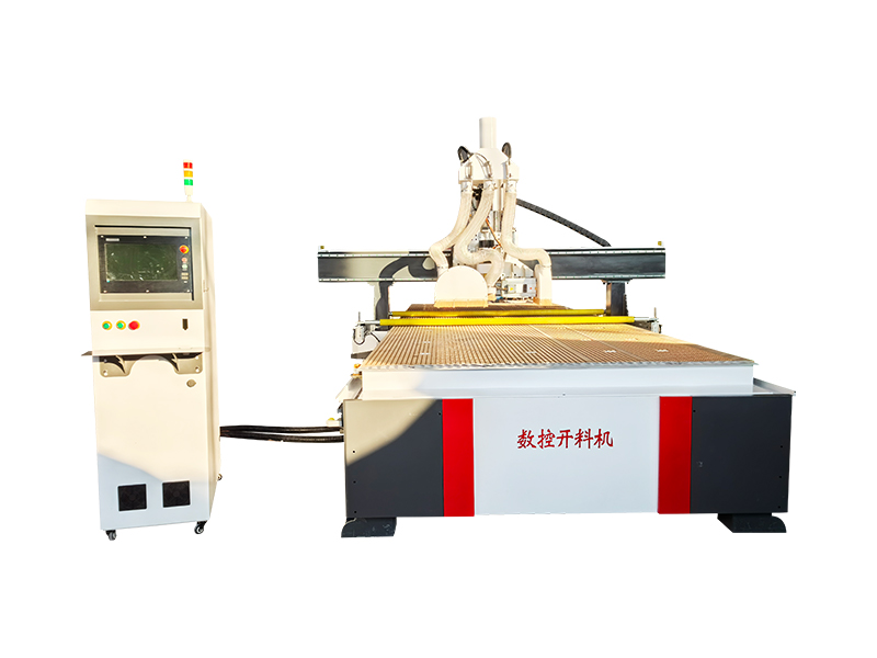 2060單主軸加縱橫鋸數(shù)控開料機(jī) 2060單主軸加縱橫鋸數(shù)控開料機(jī)